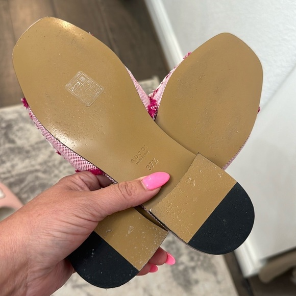 WOMEN'S INTERLOCKING G SLIDE SANDAL SIZE 37.5 - Picture 17 of 17